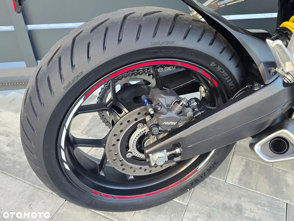 Honda CBR - 16