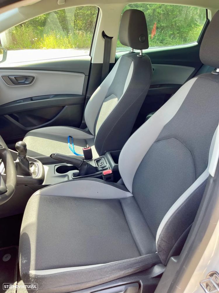 SEAT Leon 1.6 TDI Reference Ecomotive - 8