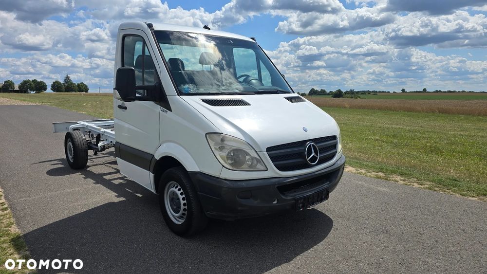 Mercedes-Benz Sprinter 318 - 2