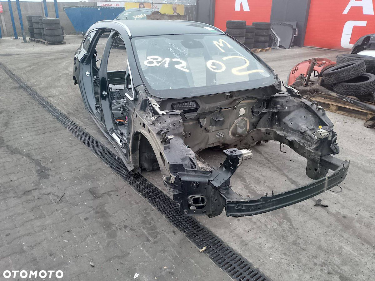 DACH OPEL ASTRA J Z22C KOMBI - 6