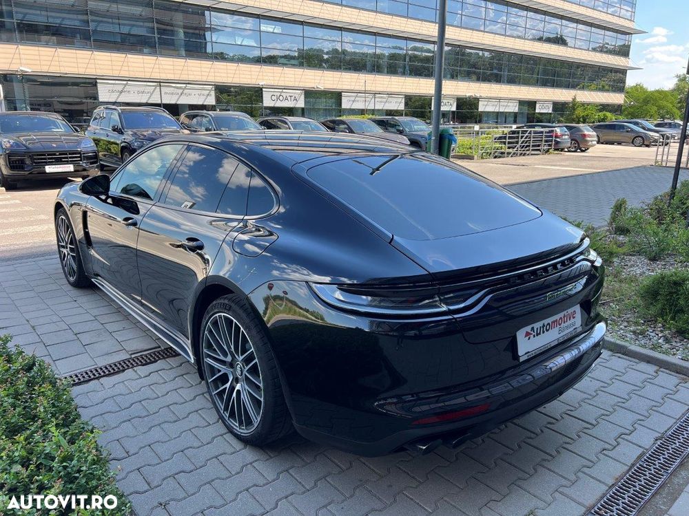 Porsche Panamera - 6