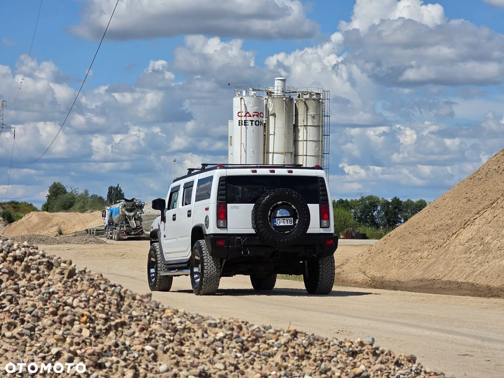 Hummer H2 6.0 V8 - 37