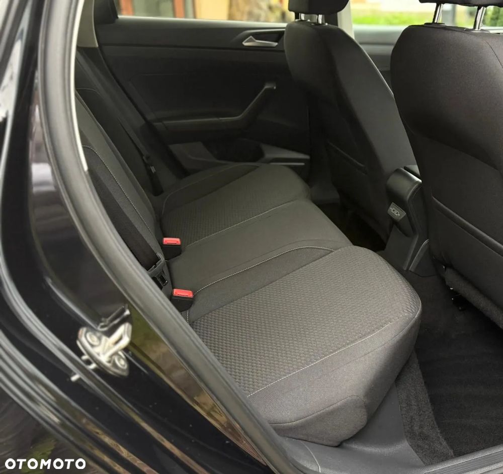 Volkswagen Polo - 13