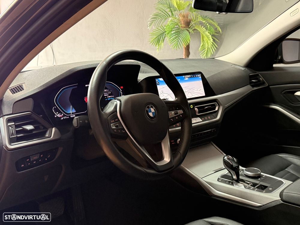 BMW 330 e Corporate Edition Auto - 4