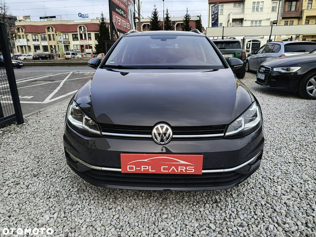 Volkswagen Golf 2.0 BlueTDI DSG Highline - 3