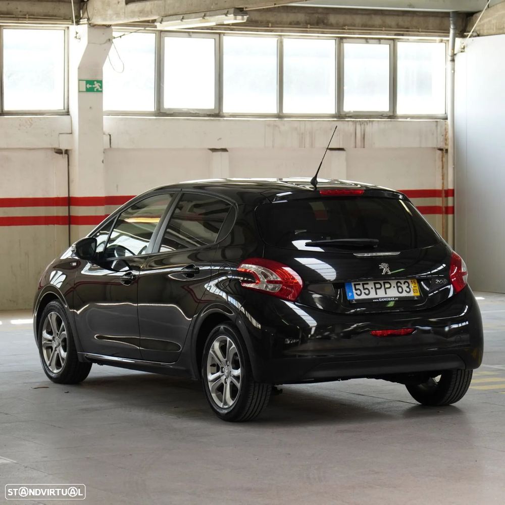 Peugeot 208 1.2 PureTech Style - 35