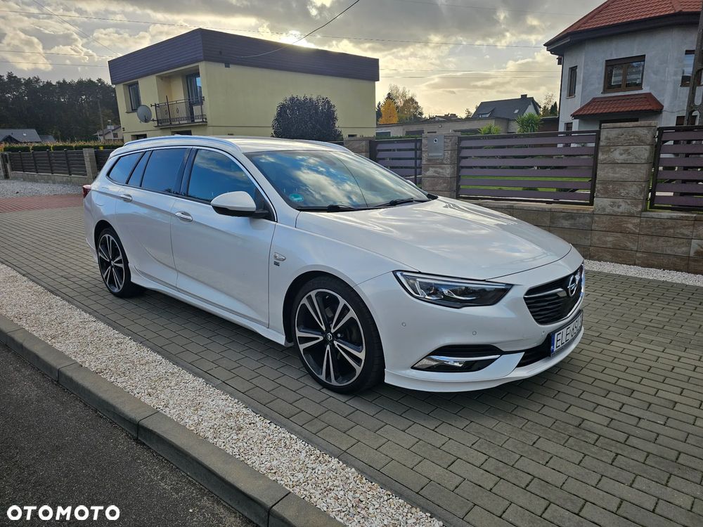 Opel Insignia 2.0 BiTurbo 4x4 Exclusive - 1