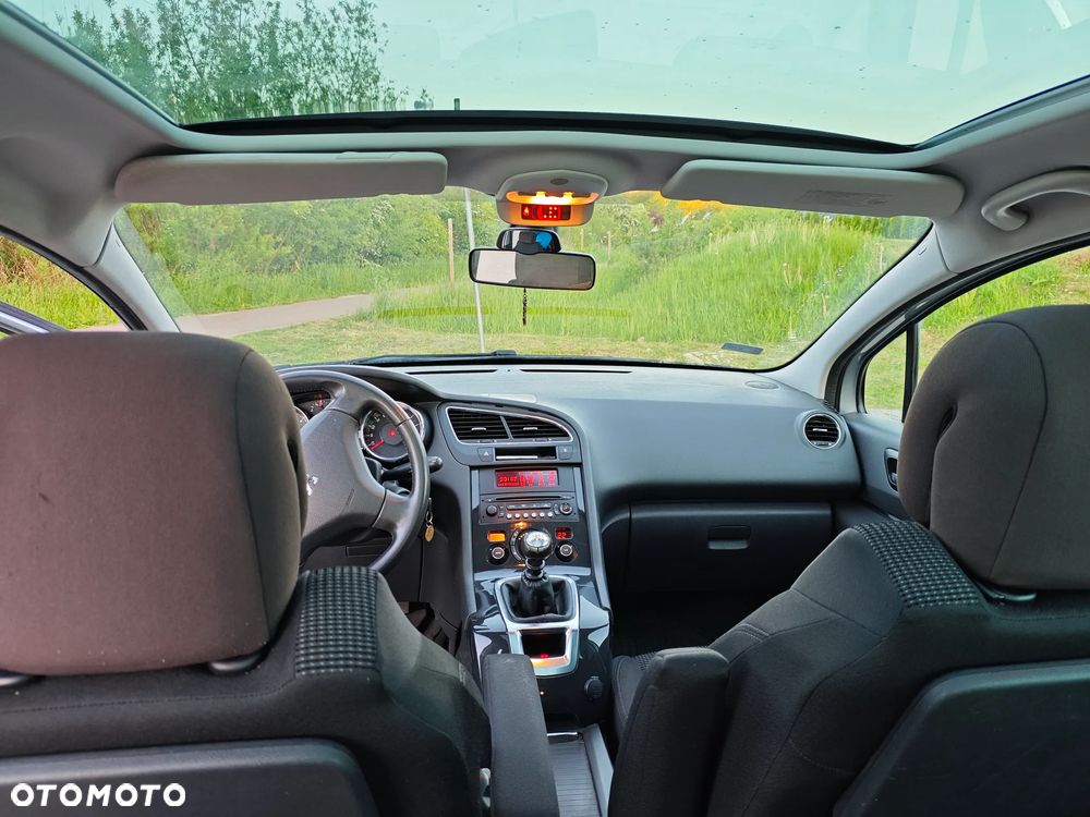 Peugeot 5008 2.0 HDi Active 7os - 9