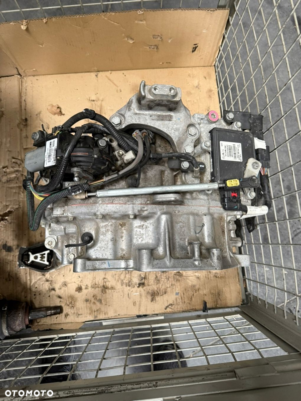 GRANDLAND X 308 3008 508 5008 1.2 THP PURETECH SKRZYNIA BIEGÓW 17K6402894