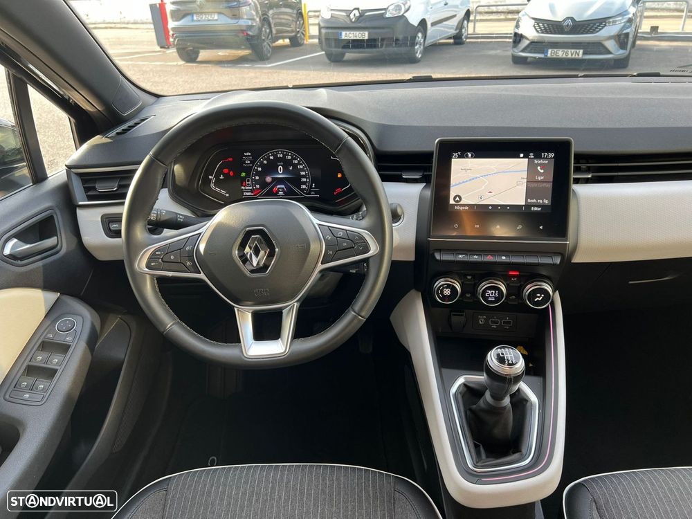 Renault Clio 1.0 TCe Techno Bi-Fuel - 9