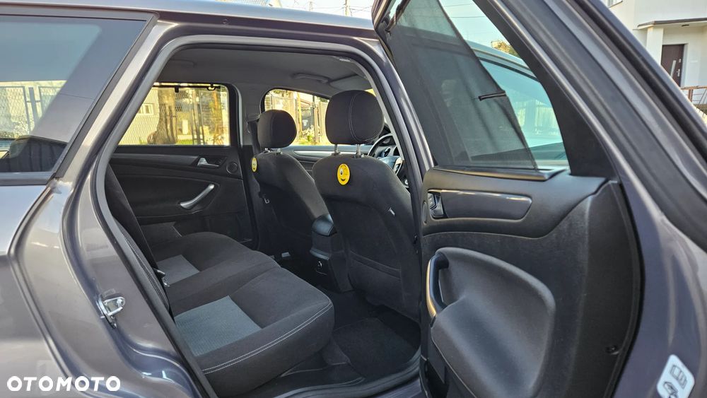 Ford Mondeo 1.6 TDCi Business Edition - 32