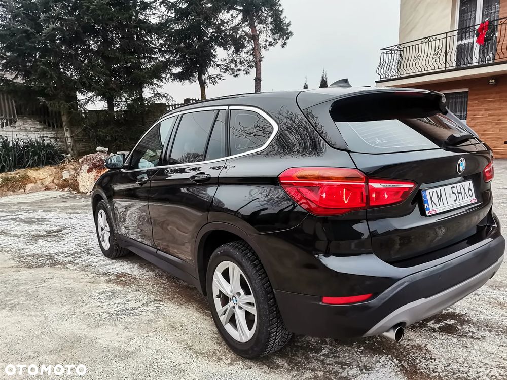 BMW X1 sDrive18d - 4