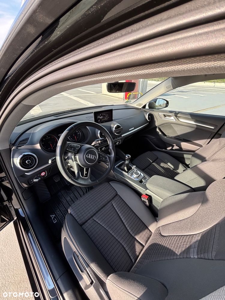 Audi A3 Sportback 2.0 TDI Sport - 11
