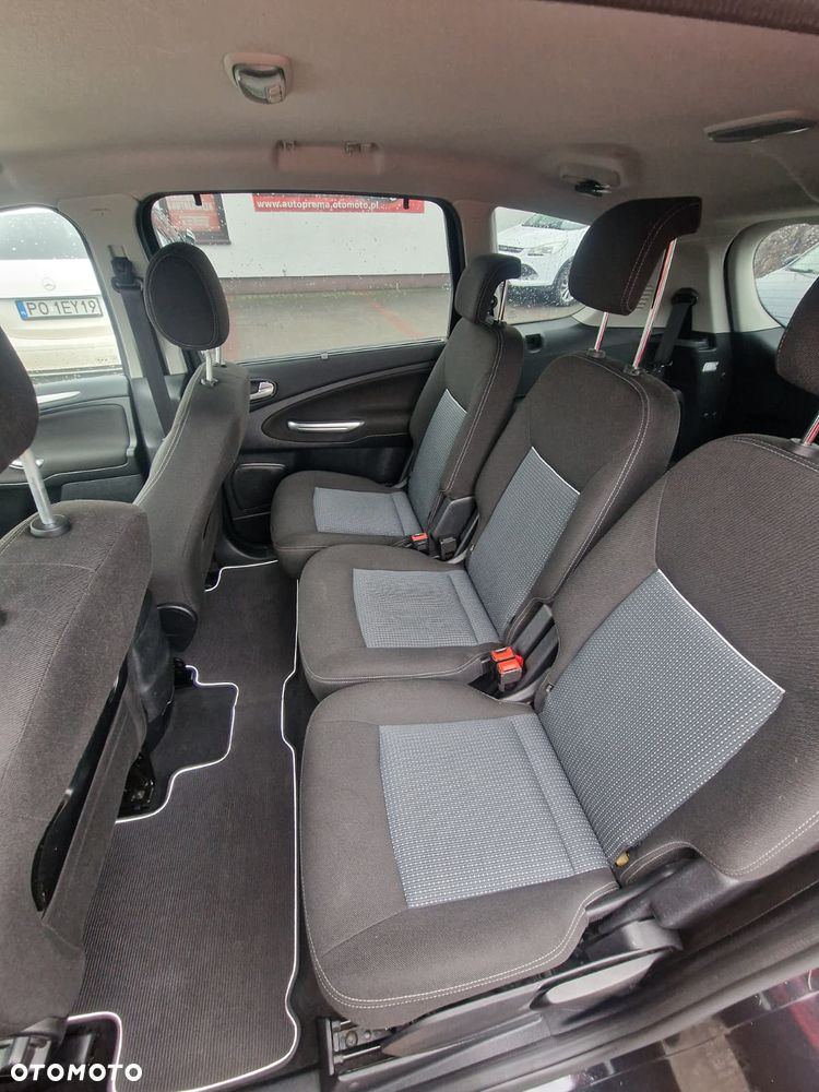 Ford S-Max 2.0 TDCi DPF Titanium - 19