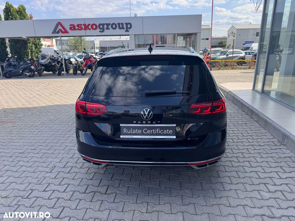 Volkswagen Passat Variant 2.0 TDI 4Mot DSG Highline - 8