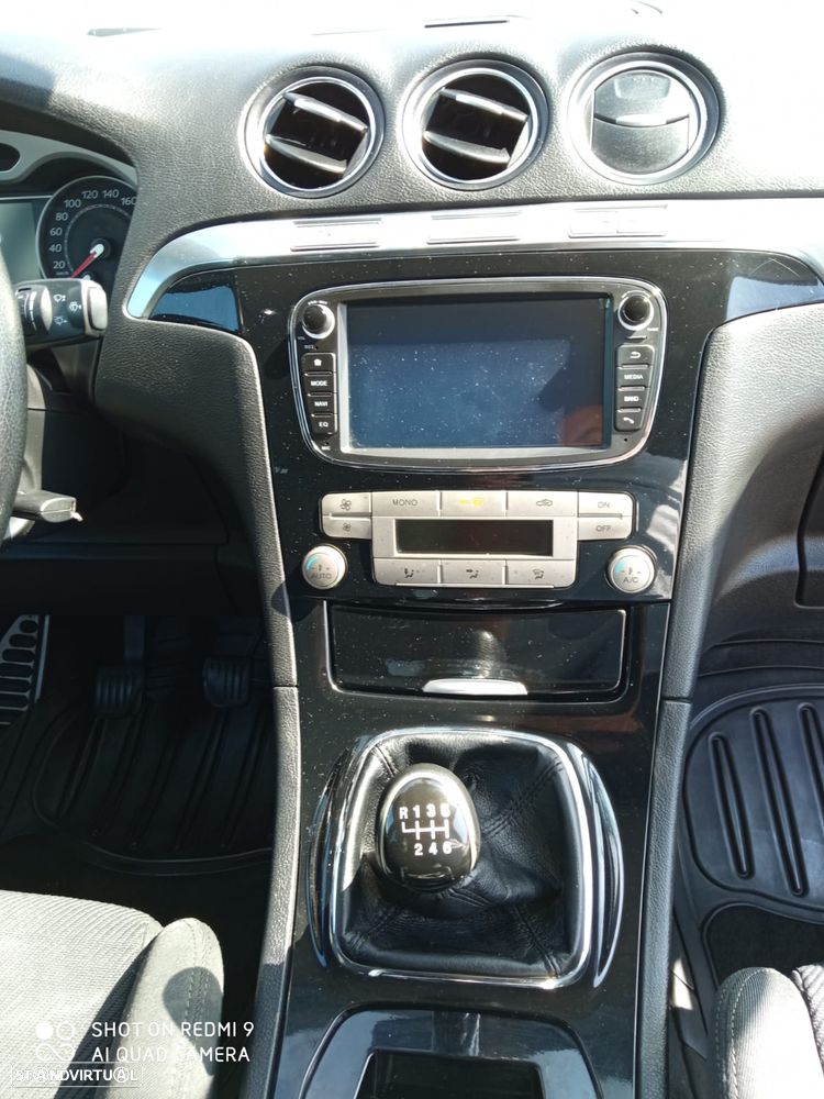 Ford S-Max 2.0 TDCi DPF Trend - 12