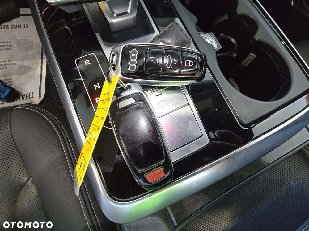 Audi Q8 55 TFSI mHEV Quattro Tiptronic - 10