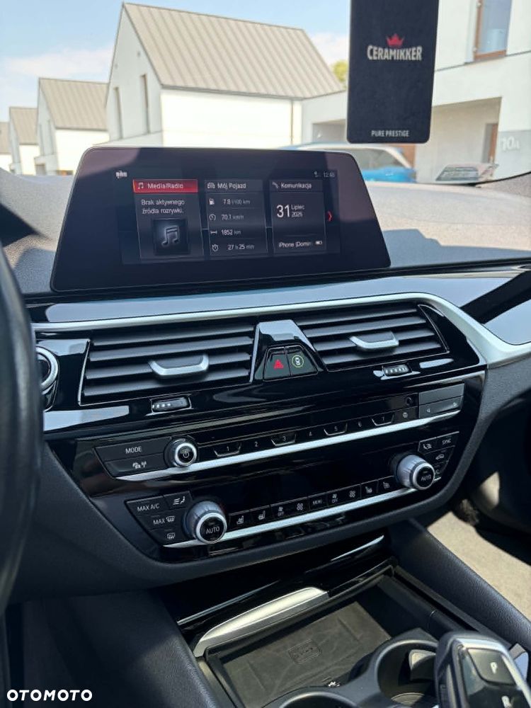 BMW Seria 5 520d xDrive Sport Line - 25