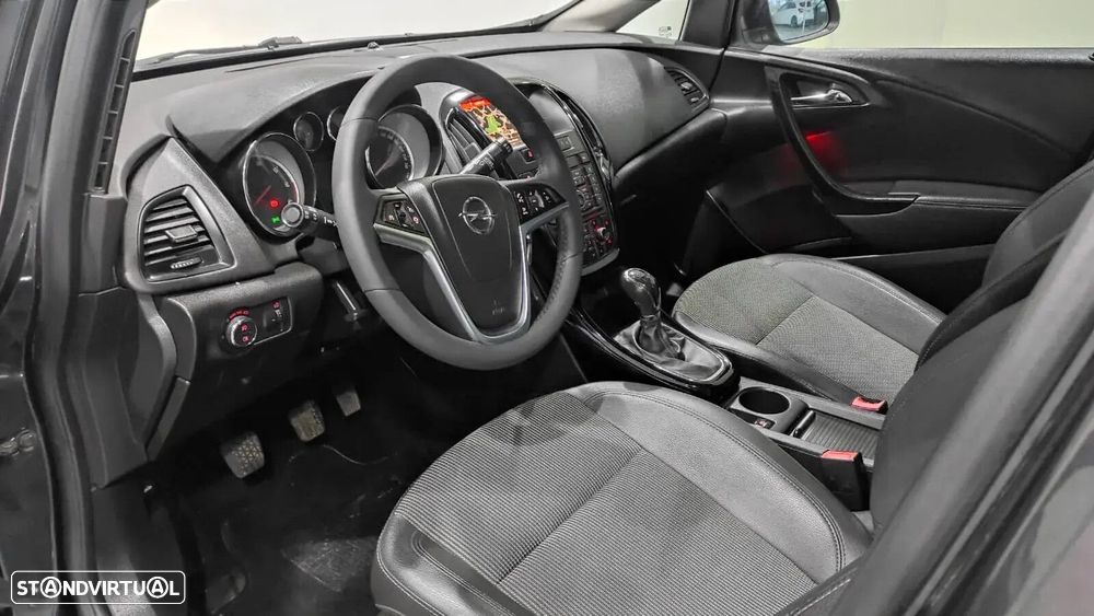 Opel Astra Sports Tourer - 5