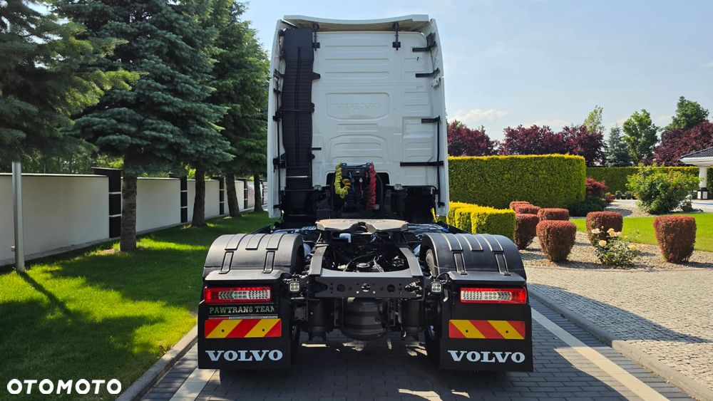 Volvo ///FH///500///2023///JEDYNE  311 TYŚ KM///1 TURBINA///KLIMATYZACJA POSTOJOWA///ZABUDOWY MIĘDZYOSIOWE/// VIRTUAL COCPIT///TABLET///KAMERA///STAN  BARDZO DOBRY - 7