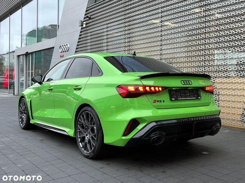 Audi RS3 Limousine - 2