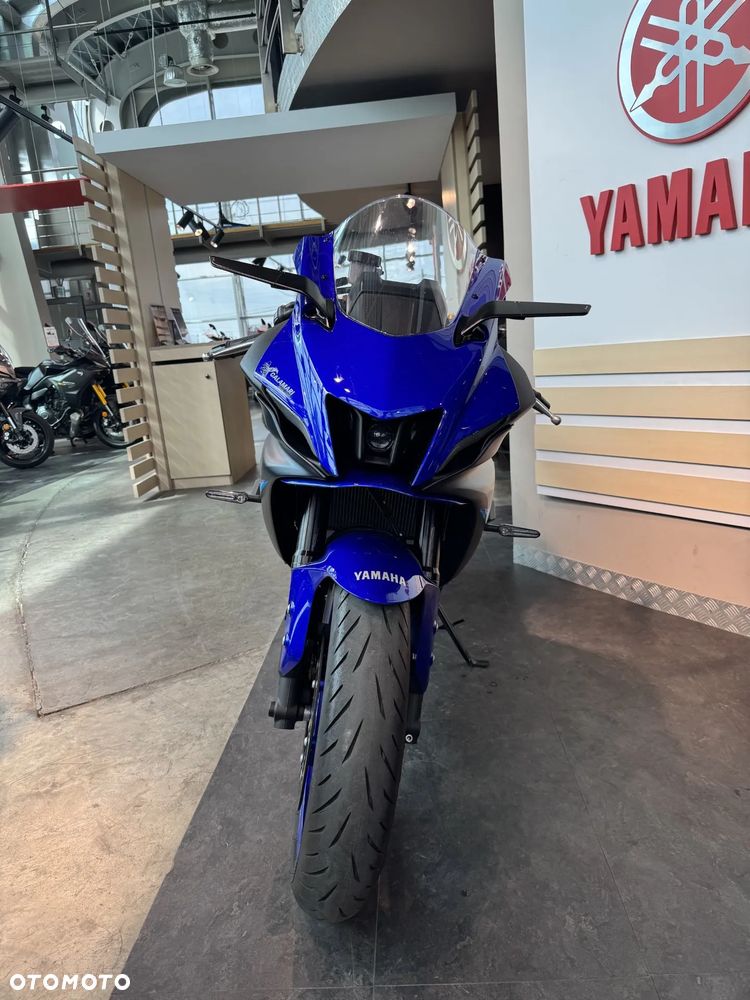 Yamaha R7 - 3