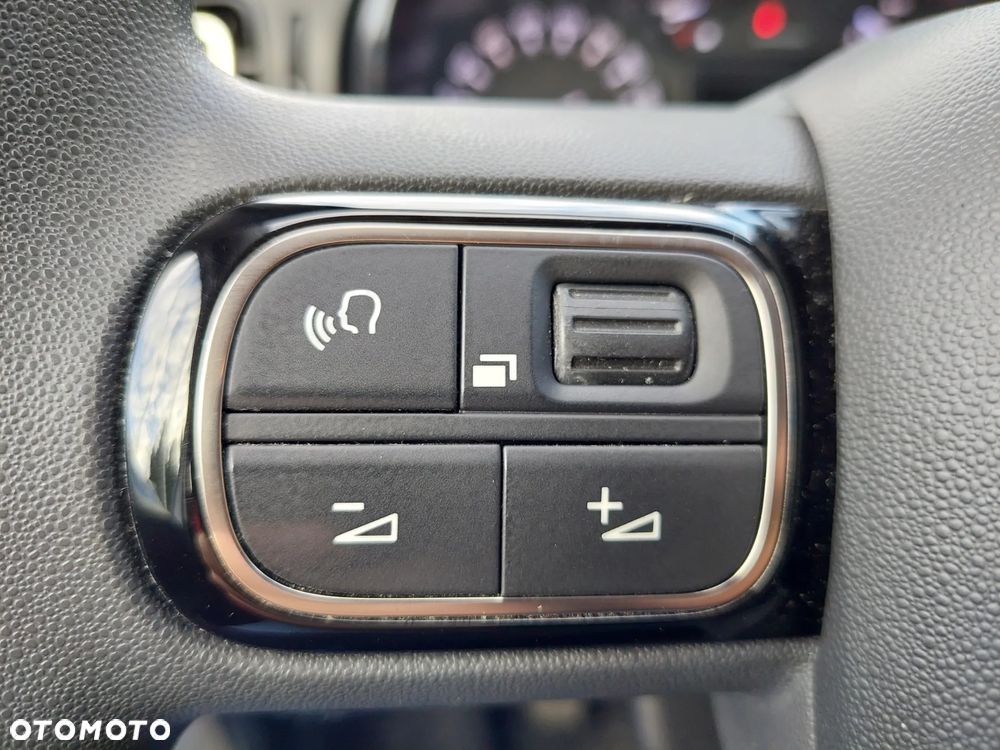 Citroën C3 1.2 PureTech Shine S&S - 22