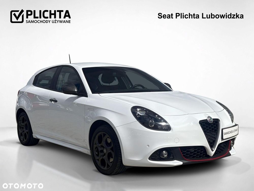 Alfa Romeo Giulietta - 8