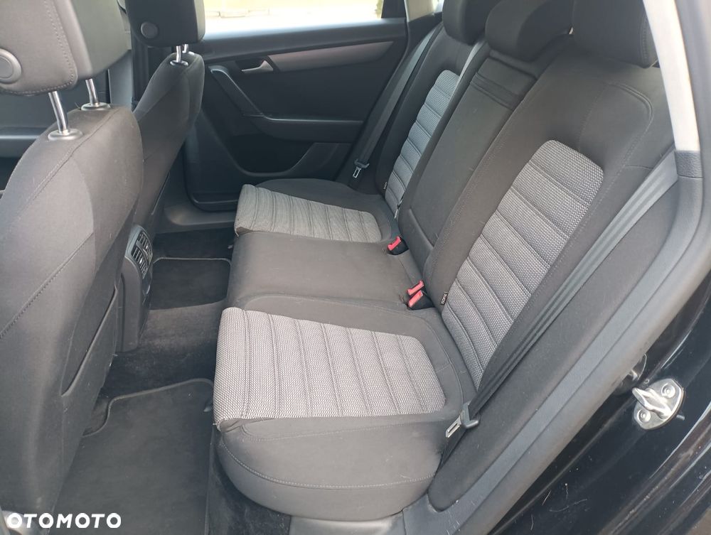 Volkswagen Passat Variant 2.0 TDI BlueMotion Technology Comfortline - 18