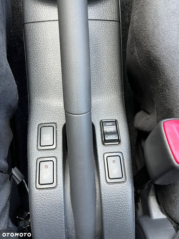 Suzuki SX4 1.6 VVT 4x4 Style - 16