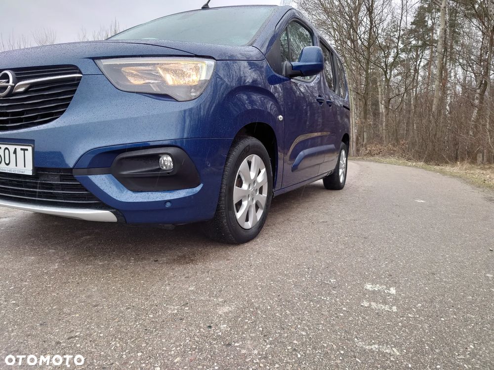 Opel Combo 1.2 Turbo Enjoy S&S - 2