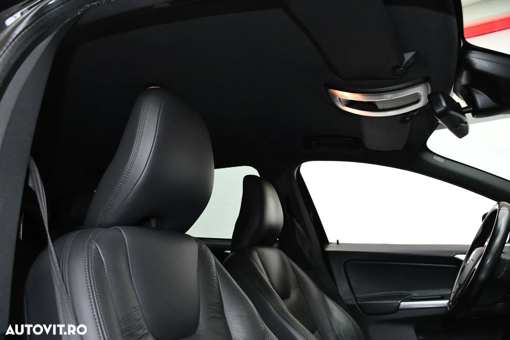 Volvo XC 60 D3 Geartronic Kinetic - 16