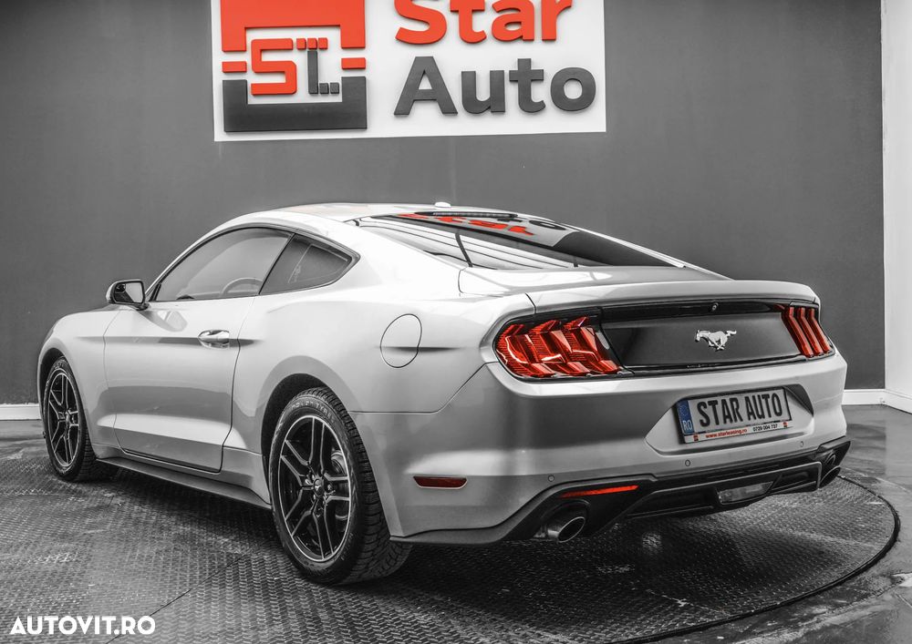 Ford Mustang 2.3 EcoBoost Aut. - 4