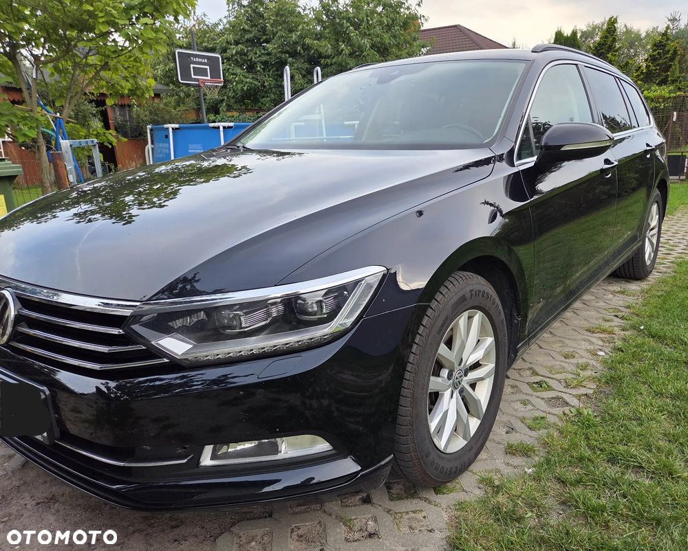 Volkswagen Passat 2.0 TDI SCR Trendline DSG - 1