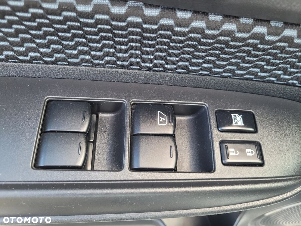 Nissan Note 1.2 N-Tec EU6 - 24