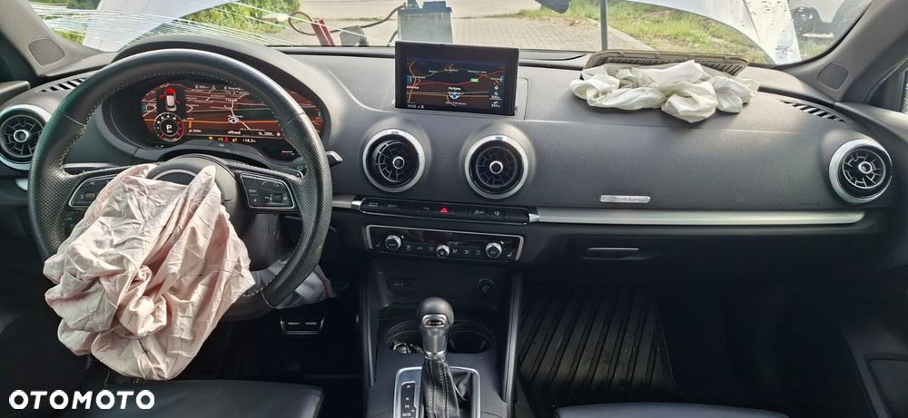 Audi A3 Sportback 40 TFSI quattro S tronic sport - 9