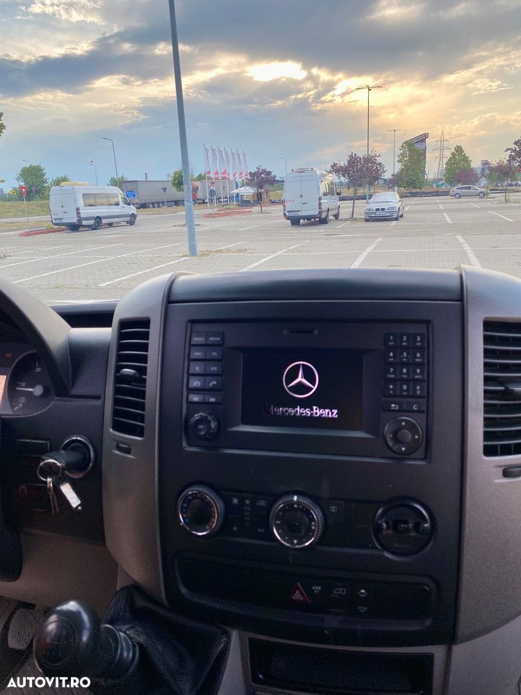 Mercedes-Benz Sprinter - 5