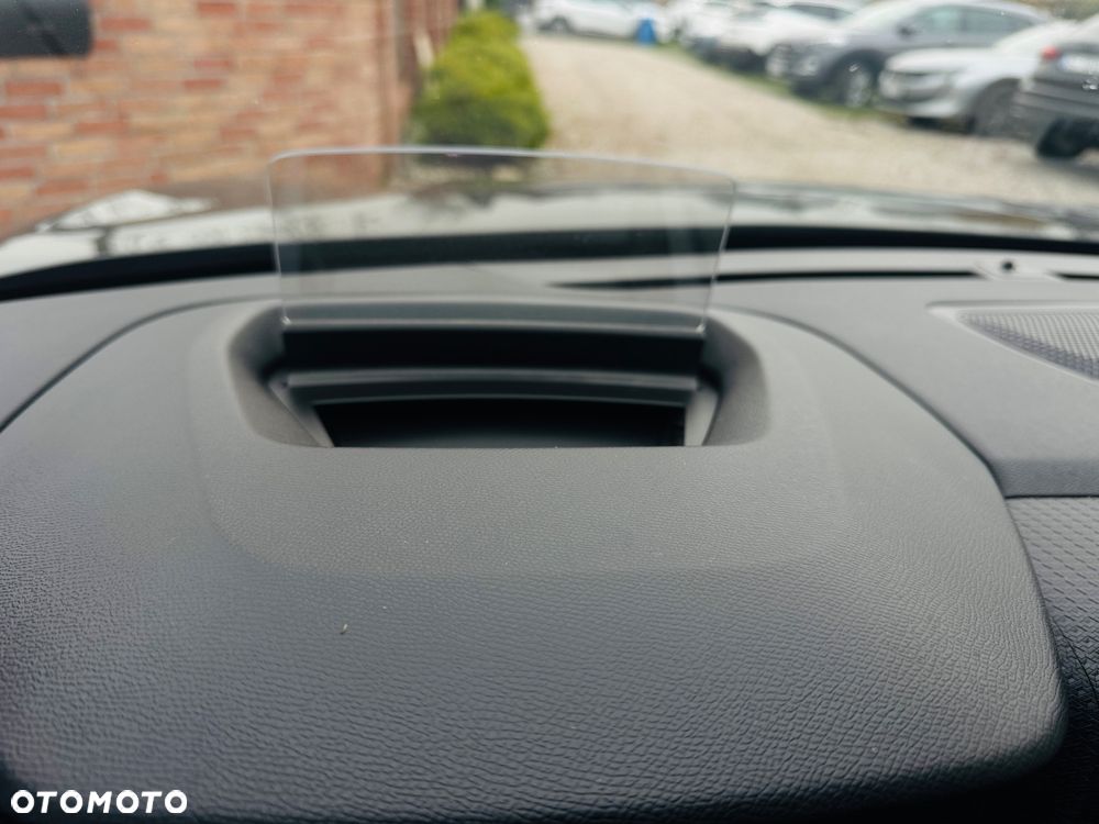 Citroën C4 BlueHDi 130 Stop&Start EAT8 SHINE - 21