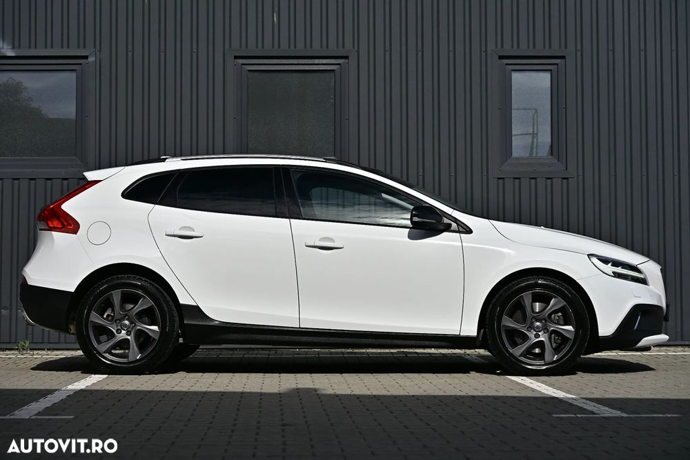 Volvo V40 D2 Geartronic Momentum - 22