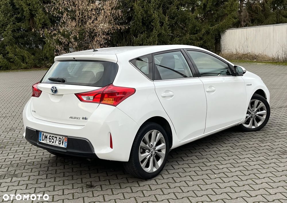Toyota Auris - 5