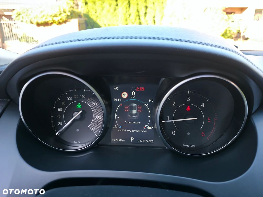 Jaguar E-Pace 2.0 i4D AWD SE - 16