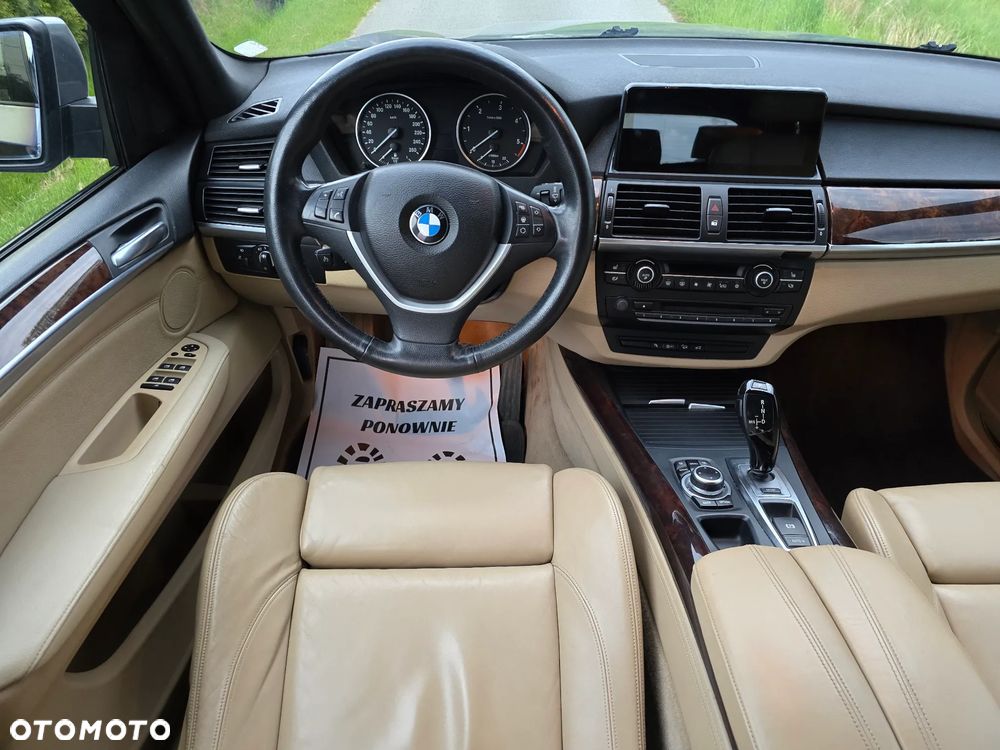 BMW X5 xDrive35d - 16