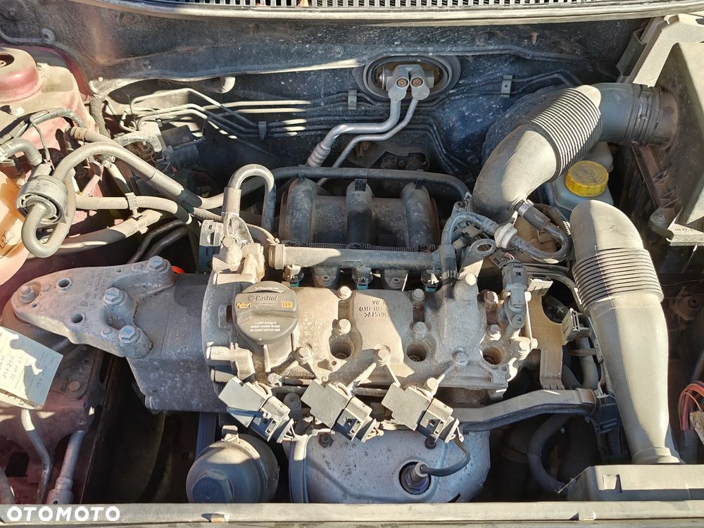 Volkswagen Polo 1.2 Comfortline - 19