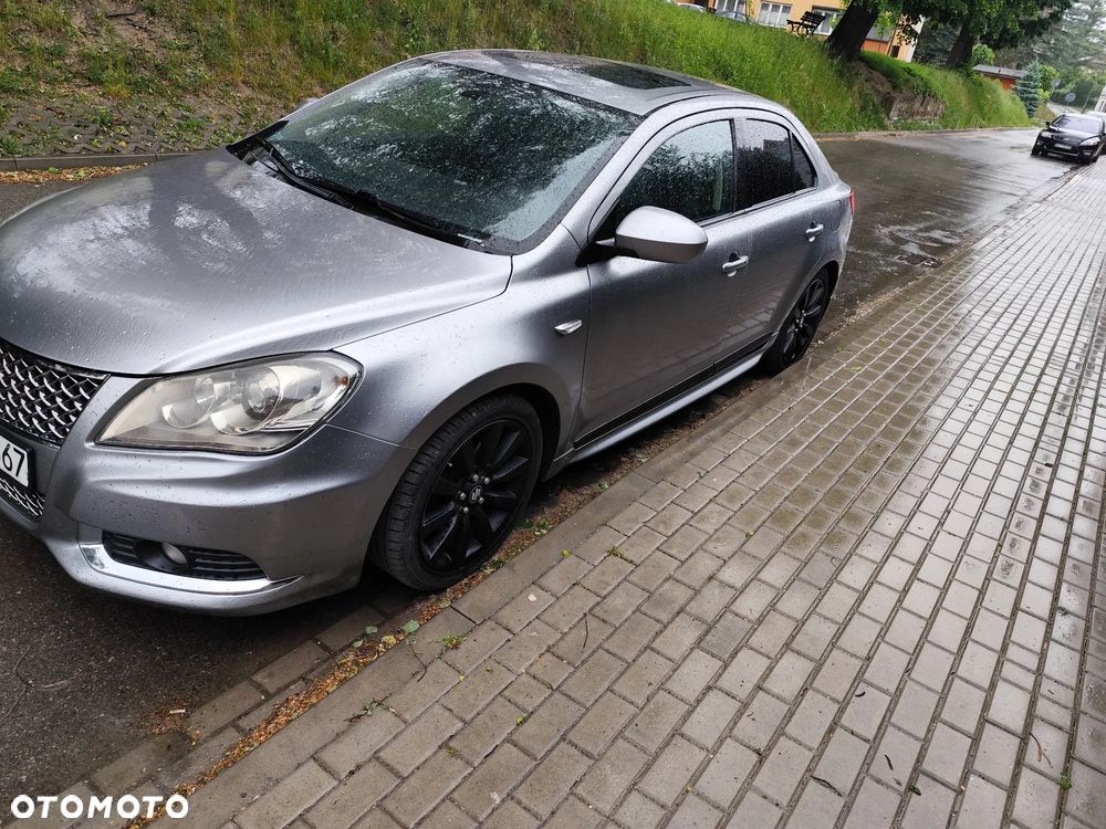 Suzuki Kizashi - 11
