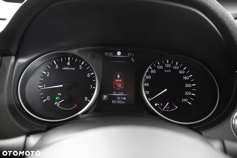 Nissan Qashqai 1.6 Tekna CVT - 26