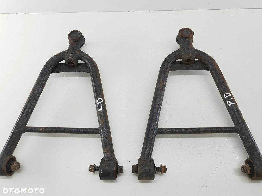 WAHACZ PRZOD DOLNY SWORZEN  TGB BLADE 250 - 7