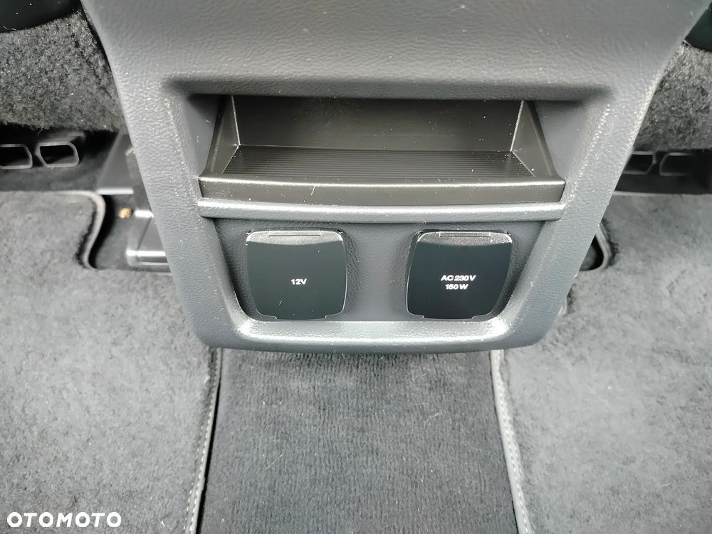 Ford S-Max 2.0 EcoBlue Bi-Turbo VIGNALE - 17
