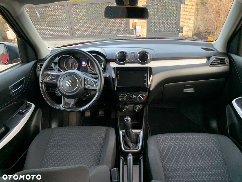 Suzuki Swift 1.2 SHVS Premium Plus - 18