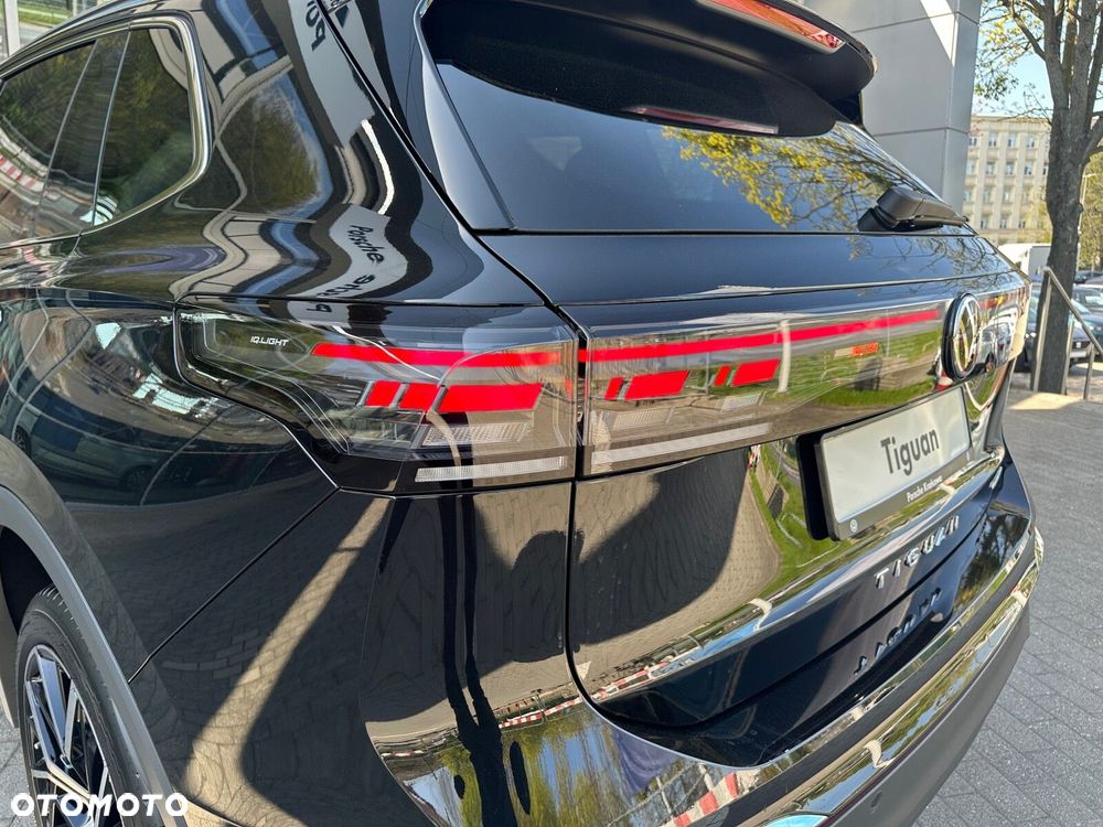 Volkswagen Tiguan - 38