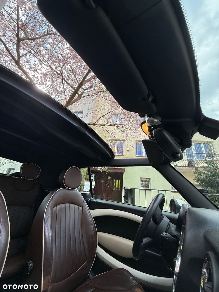 MINI Cooper Standard - 12